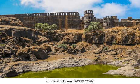 Why is Raigad Fort Famous? Complete Tourism Guide from Mumbai & Pune